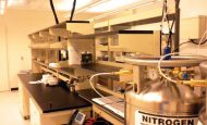 Oxygen Monitor in a laboratory setting: Learn which settings commonly use an O2 monitor, how the monitor works, and why it is beneficial.